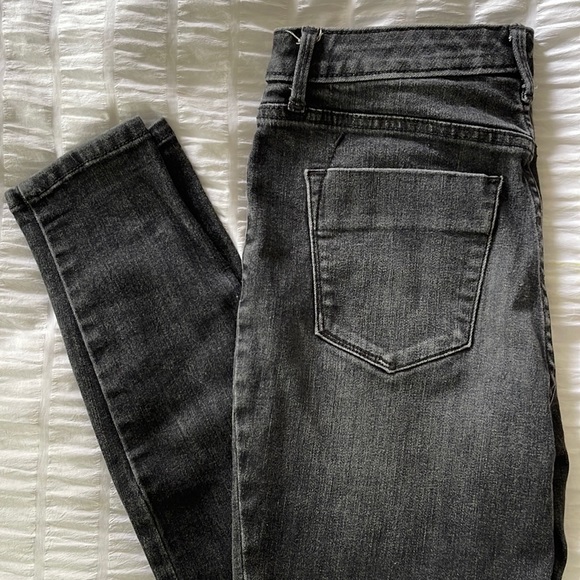 Mossimo High Rise Jegging - Picture 2 of 3